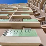 Offshore In St Julians Centre Διαμέρισμα