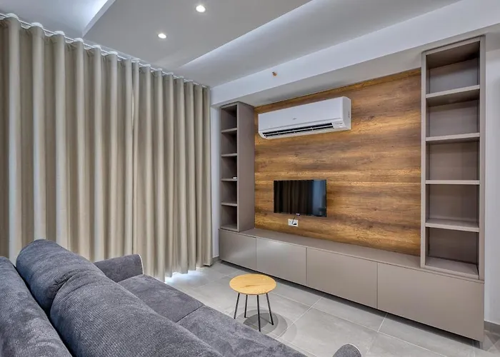 Apartman Offshore In St Julians Centre San Ġiljan